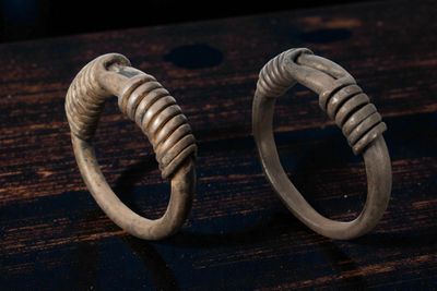 Paire DE Bracelets EN Argent Romano-ÉGyptien Assortis