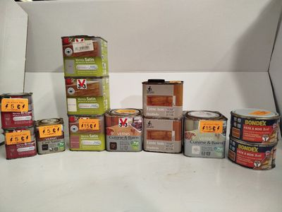 Lot de 12 - V33 - Cet ensemble de produits rassemble des ver…