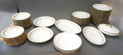 a lot of plates that are sitting on a table