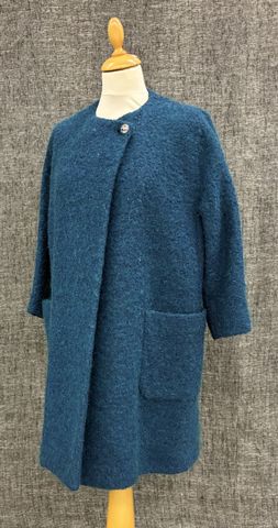 HUGO BOSS – Jolie manteau en laine et viscose bleu nuit, fermetur...