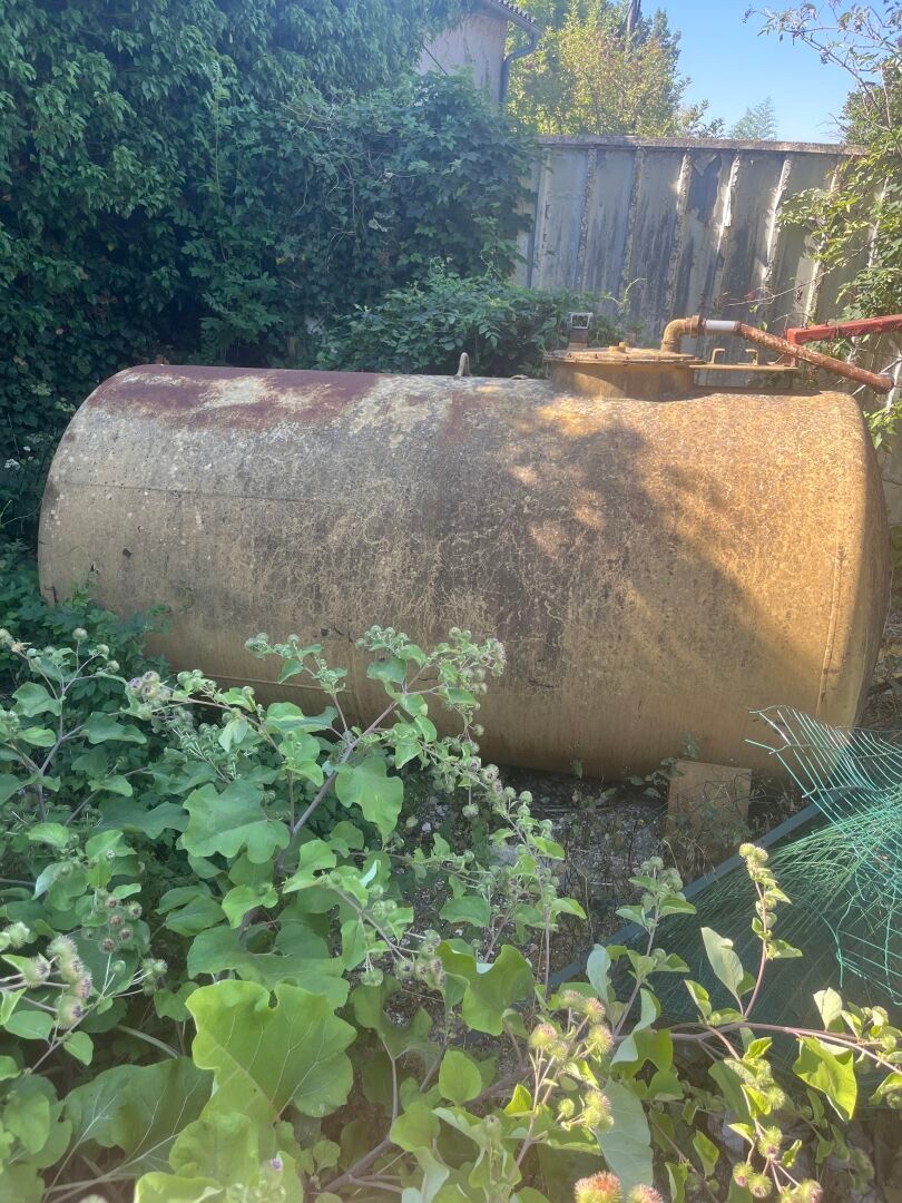 1 cuve de chantier REF. 32 VENTE SUR DESIGNATION SE TROUVANT A MAISSE (91)