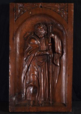 Porte d'autel avec apôtre pèlerin Santiago en relief, XVIe s…