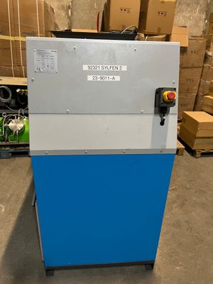 an image of a machine that is sitting in a warehouse