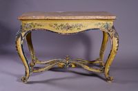 Table de milieu en bois sculpté, peint et rechampi bleu à fo… (photo 3)