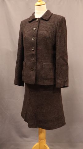 GERARD DAREL – Tailleur jupe en laine mélangée marron foncé, bout...