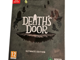 une boîte de « Death's Door : Ultimate Edition » sur fond blanc