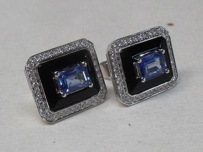 pair of blue sapphire and diamond cufflinks