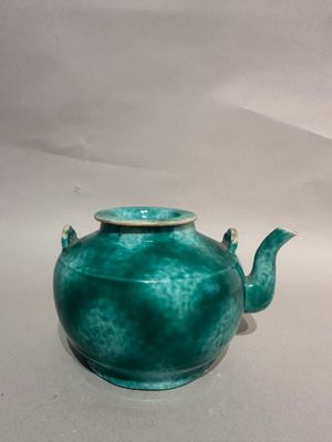 a teapot that is sitting on a table