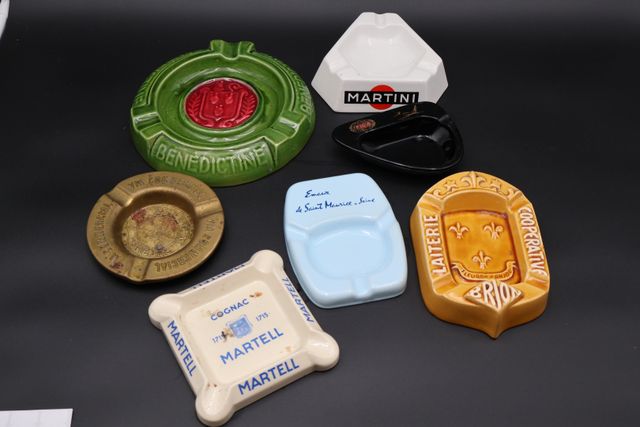 Lot de cendriers publicitaires, Martini, Martell, Bénédictine, La...