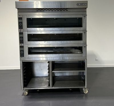 1 FOUR ( HELIOS) (démonté) + ENFOURNEUR - FRAIS A 20.