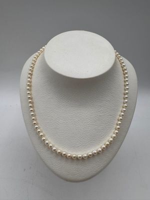 Collier composé d'un rang de perles de culture choker, fermo… - Photo 1