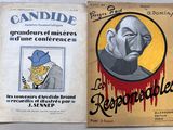 deux livres posés sur une table