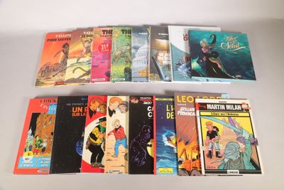 beaucoup de livres sur la table