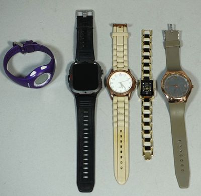 Lot de 5 montres en l'état