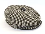 casquette de livreur à carreaux avec bouton en cuir, en noir et blanc