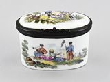 an image of a porcelain box with a painting on it