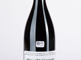 une photo d'une bouteille de vin sur fond blanc