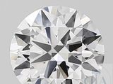 un diamant rond taille brillant, avec un diamant brillant en son centre