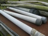 a lot of pipes that are sitting on a table