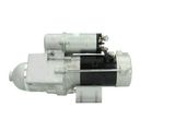 une photo d'un moteur blanc sur lequel est posé un moteur noir