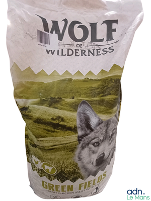 Wolf of Wilderness Green Fields – Croquettes pour chiens adultes