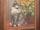 tableau représentant un chat noir et blanc assis sur une table à côté d'un vase de fleurs