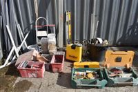 Lot de matériel de carreleur et accessoires dont ; Outillage…