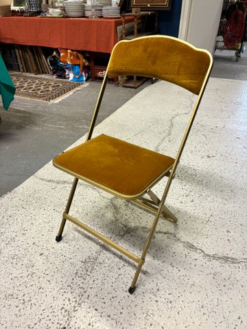 Vintage - Suite de 6 chaises pliantes « Chaisor ». Neuf en carton