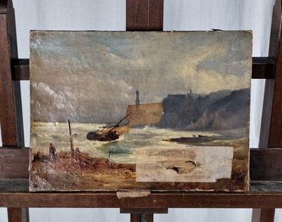 une photo d'un tableau posé sur un chevalet, avec un bateau dans l'eau