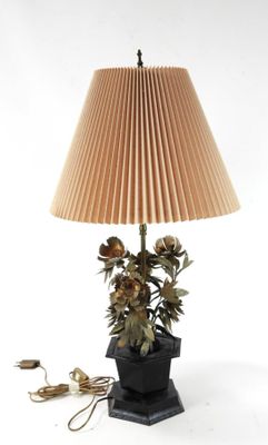a lamp that is sitting on top of a table