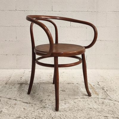 Fauteuil n°9 dit « Le Corbusier », attribué à Thonet. Pas d’étiquette  - Photo 1