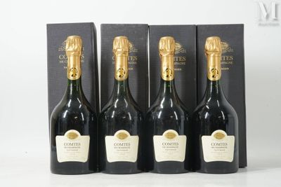 trois bouteilles de vin sont alignées