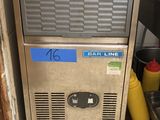 l'image d'une machine installée dans une pièce