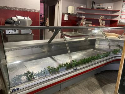 Vitrine réfrigérée froid positif en quatre parties (pouvant …