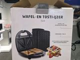 emballage d'une gaufre - en - totsti - jizer en vitrine dans un magasin