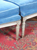 DUCHESSE BRISEE en bois mouluré, sculpté et laqué gris, à do… (photo 4)
