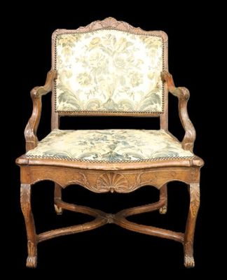 Fauteuil en bois naturel dossier à la Reine, supports d'acco… - Photo 1