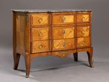 commode ancienne avec dessus en marbre et poignées en laiton