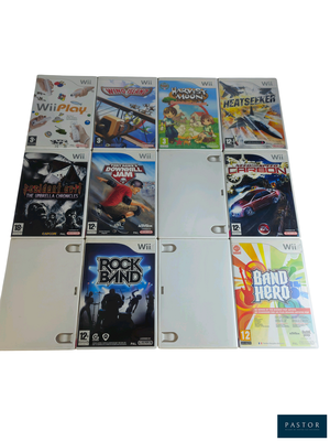 beaucoup de jeux vidéo sur la table ensemble