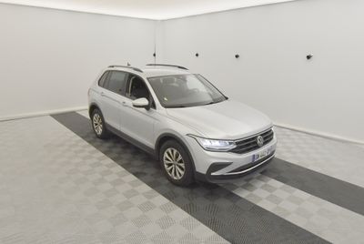 Volkswagen Tiguan 2.0 TDI V6, 4 MOT, 4 portes, boîte auto