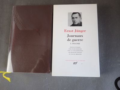 un livre avec l'image d'un homme dessus