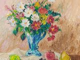peinture d'un vase de fleurs et de fruits sur une table