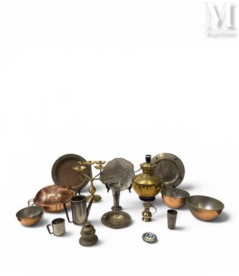a lot of different metal items that are on the table