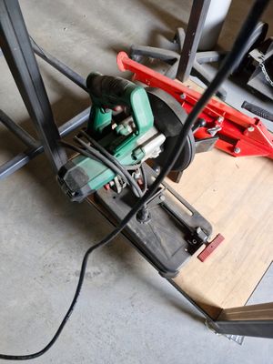 Tronçonneuse à métaux PARKSIDE filaire