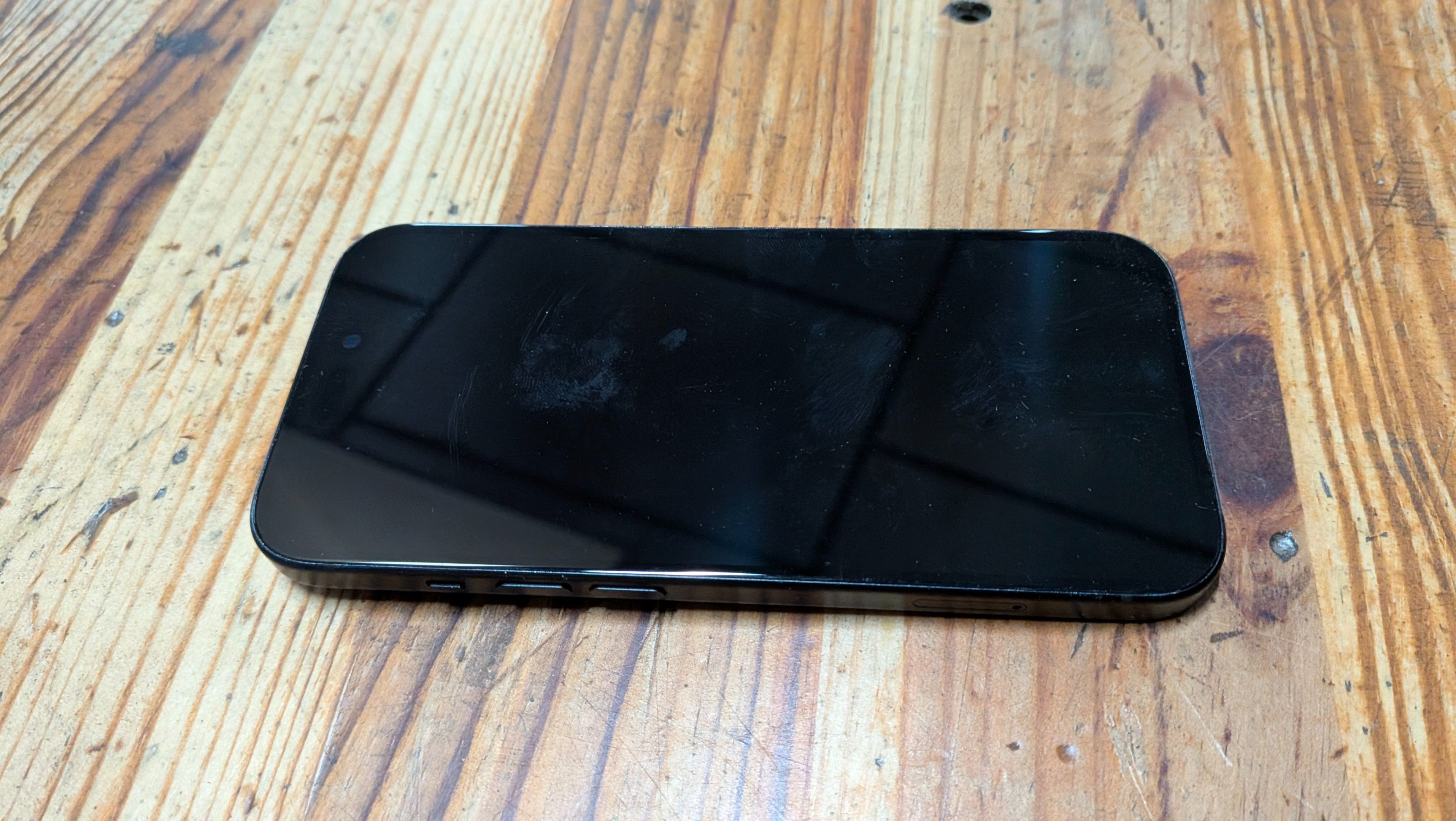 TELEPHONE PORTABLE APPLE IPHONE 15 - TVA RECUPERABLE
