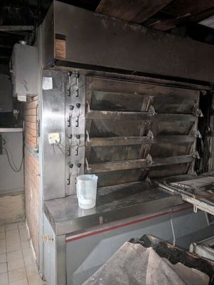 Four de boulanger Vente sur désignation - se trouve à Lessay… - Photo 1