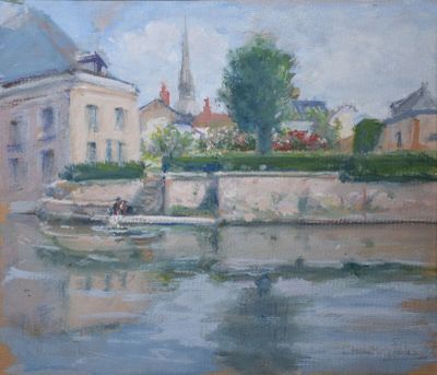 une peinture représentant un bateau sur l'eau, devant un bâtiment