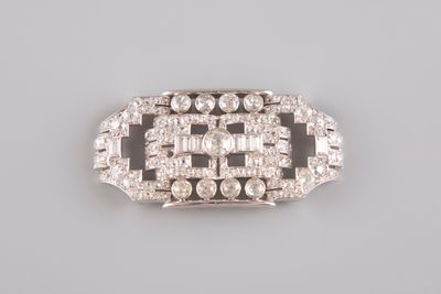 Pendentif rectangle en platine serti de diamants taille rose…