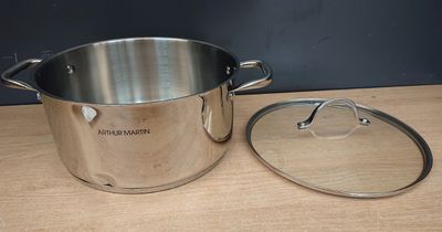 Marmite 28 cm avec couvercle AM2513 Arthur Martin – Acier In…