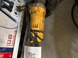 a picture of a bunch of tools that are sitting on the floor